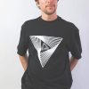Abbigliamento da strada street wear e da skate | T-shirt street one, magliette, vestiti, cappellini street style marchio triangolo | immagine t-shirt Psychedelic nera uomo