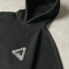 Streetwear-italiano-snapback-beanie-hoodie-T-shirt-Oversized-Uomo-Donna-SBEZ-urban-style-street-stile-brand-abbigliamento-hoodie-dettagio-la-classica-sbez-5