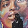 Streetwear-italiano-snapback-beanie-hoodie-T-shirt-Oversized-Uomo-Donna-SBEZ-urban-style-street-stile-brand-abbigliamento-hoodie-zip-crop-la-classica-sbez-4-murales